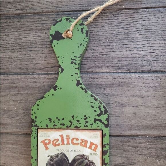 Wooden kitchen decor by Debbie DeWitt 20 LX 5 5w in green distresses wood paddle - Picture 4 of 11